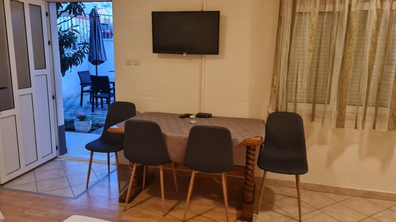 Apartments Prizmic Podstrana Kültér fotó