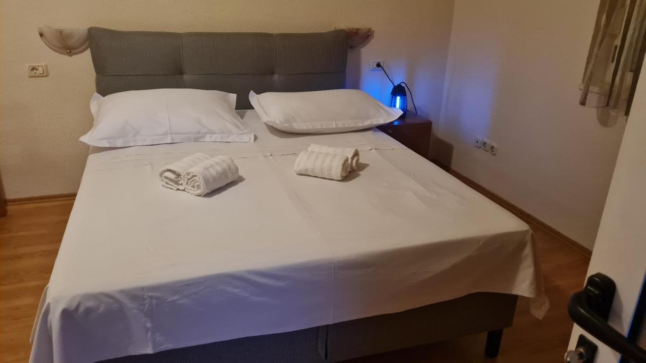 Apartments Prizmic Podstrana Kültér fotó